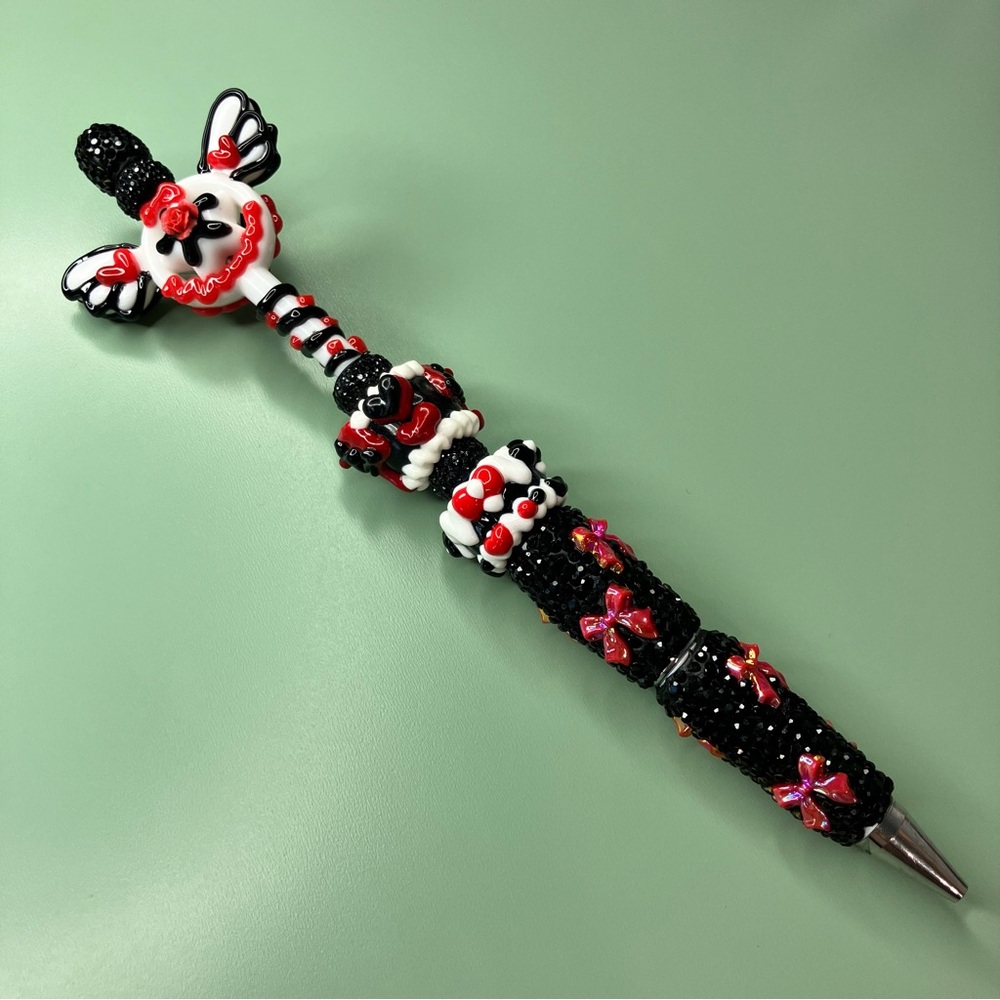 Black and Red Decorative Wand Rhinestone Handmade Extended Beaded Pen - Picture 6 of 7